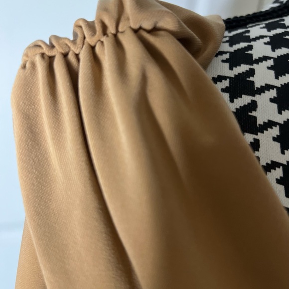 Express; Butterscotch off the shoulder wrap top - Picture 7 of 8